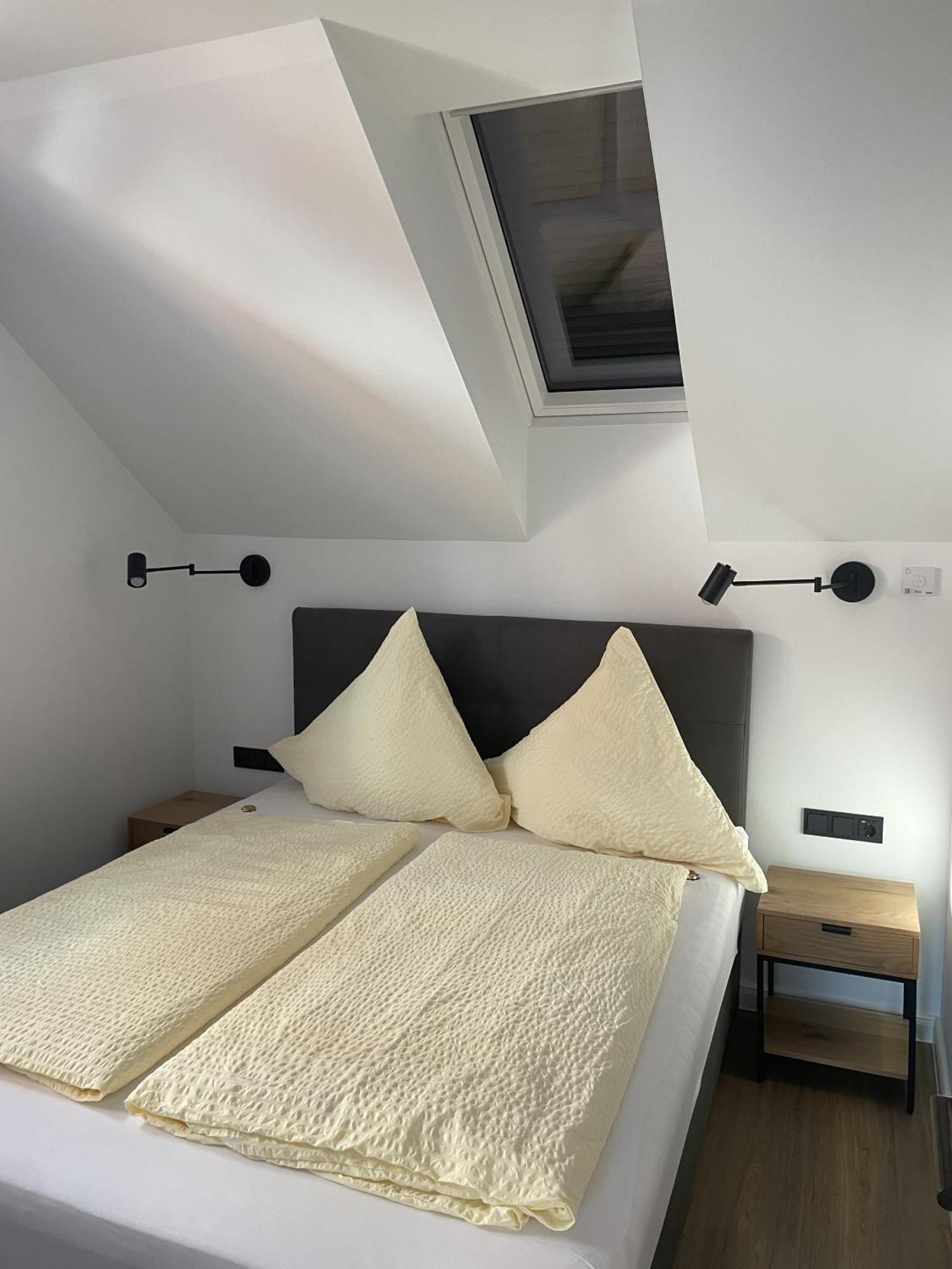 Haus Breslau Hotel Borkum Bagian luar foto